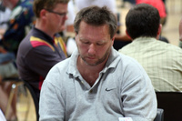 Jim Høylan i dyp konsentrasjon for laget Høyland